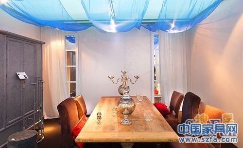 家居飾品展
點(diǎn)擊圖片查看下一頁(yè) 家居飾品展