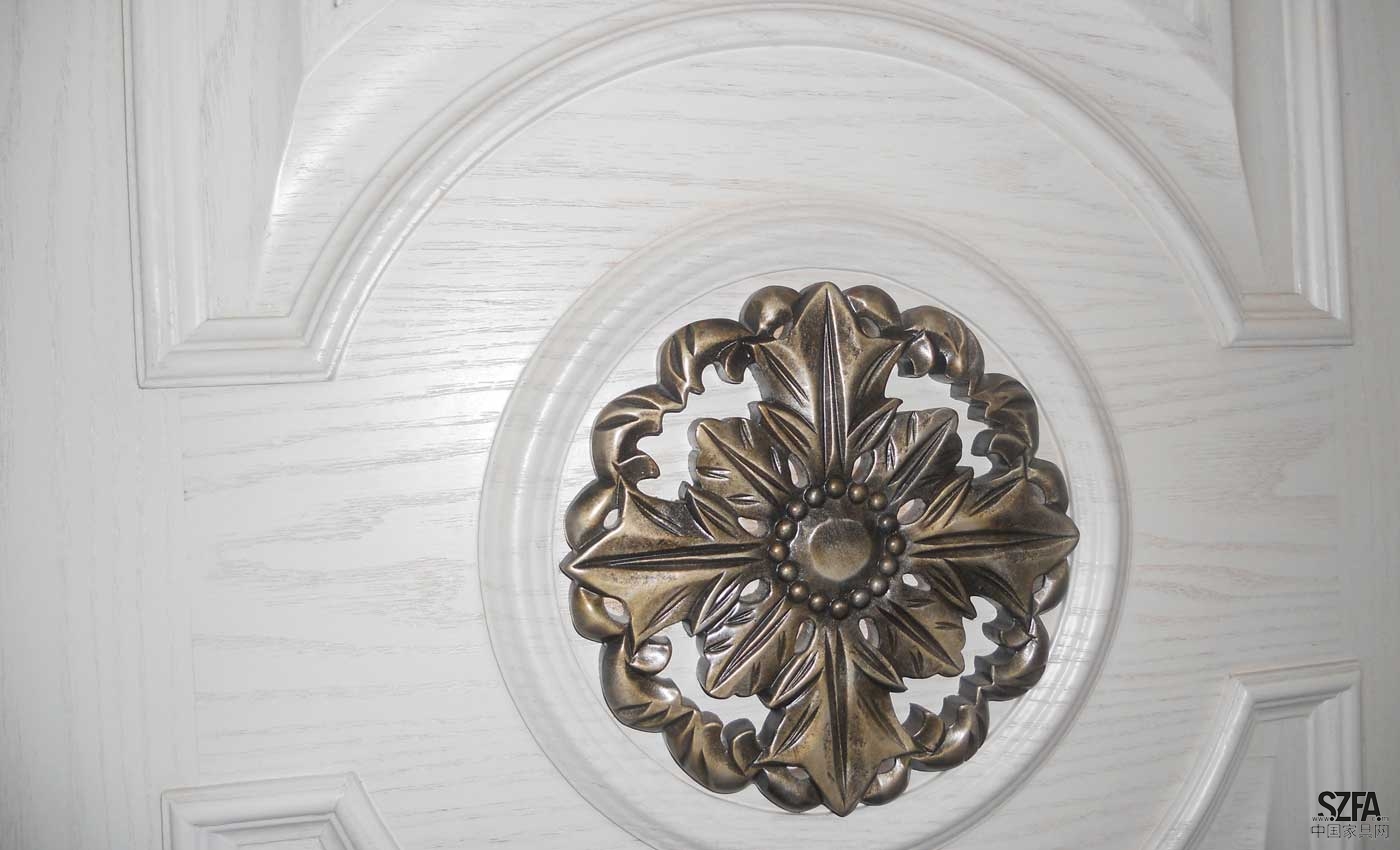 紅橡烤漆復(fù)合門MPD-04細節(jié)圖1