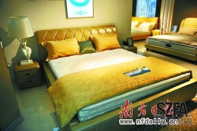 &ldquo;土豪金&rdquo;席卷家具賣場(chǎng)