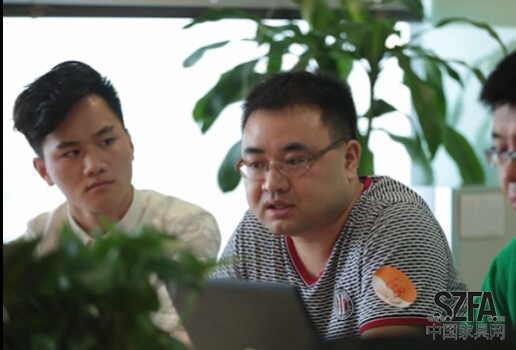 央視《創(chuàng)客中國(guó)》走近中國(guó)家居電商聯(lián)盟 央視《創(chuàng)客中國(guó)》走近中國(guó)家居電商聯(lián)盟