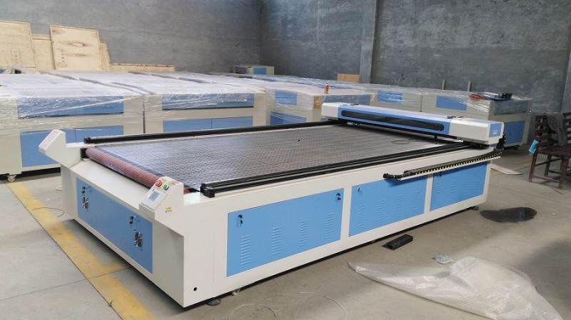 激光座套切割機(jī)，激光座墊切割機(jī)，激光腳墊切割機(jī)