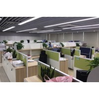 格子間般辦公家具定制，創(chuàng)意新穎符合辦公室風(fēng)格