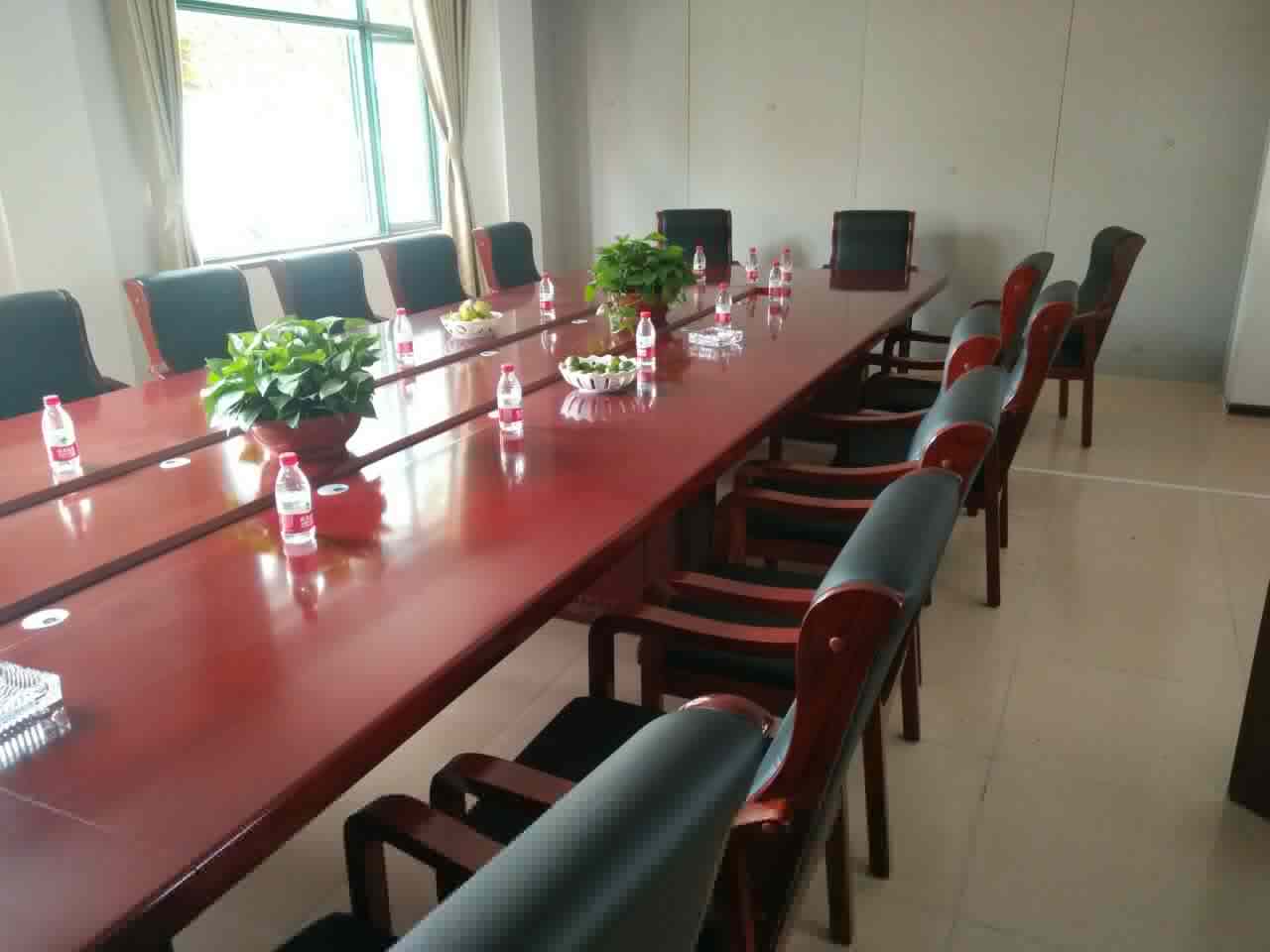 辦公家具_(dá)鑫森辦公家具_(dá)專業(yè)可靠 城陽辦公家具生產(chǎn)廠家