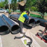 淄博志成管道專業(yè)提供PE及PE復(fù)合管道持證焊接服務(wù)。